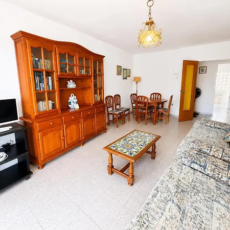 Hirta Ii Playa Apartment *